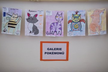 výstava z výtvarné výzvy studentů